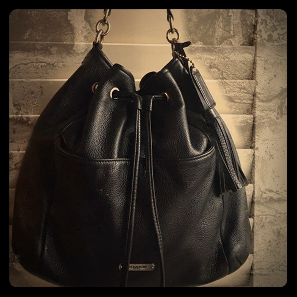 Coach Avery Drawstring Bucket Handbag